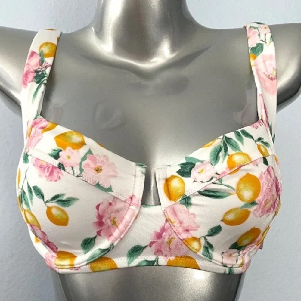 Victoria’s Secret Lemon Blossom Bikini Set (Top & Bottom) - Picture 5 of 9